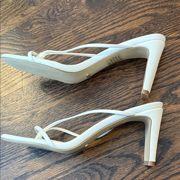 Billini Silas Heels White size 7